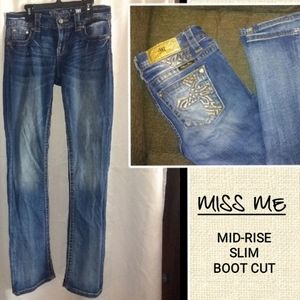 MISS ME MID-RISE SLIM BOOT CUT JEANS